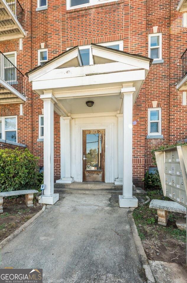 373 Moreland AVE NE 206