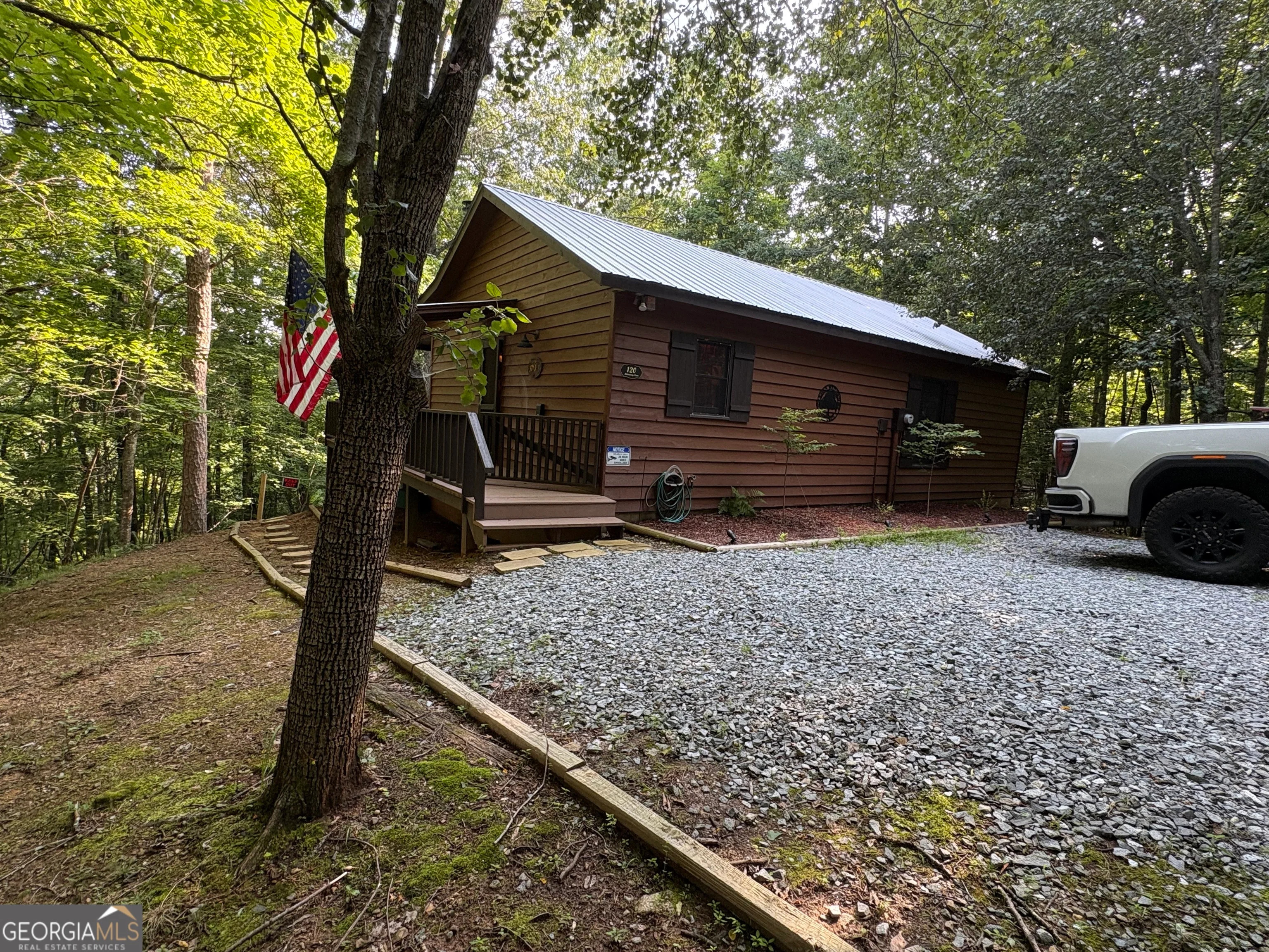 120 Hideaway Lane Ln