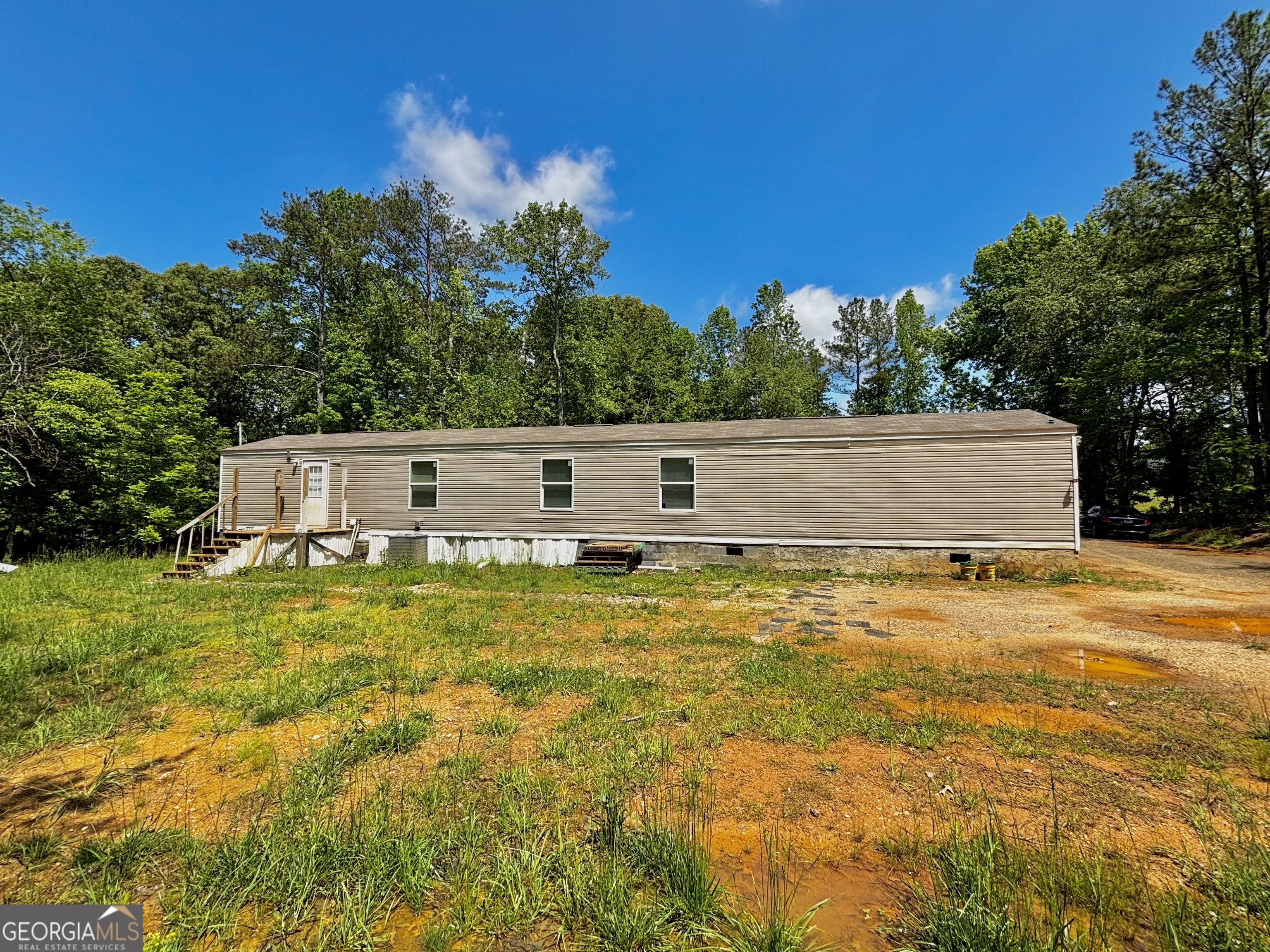 106 Valley RD
