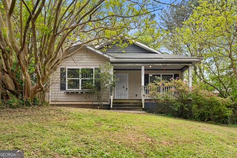 Photo of 2246 Abner Place NW, Atlanta, GA 30318 (MLS # 10721442)