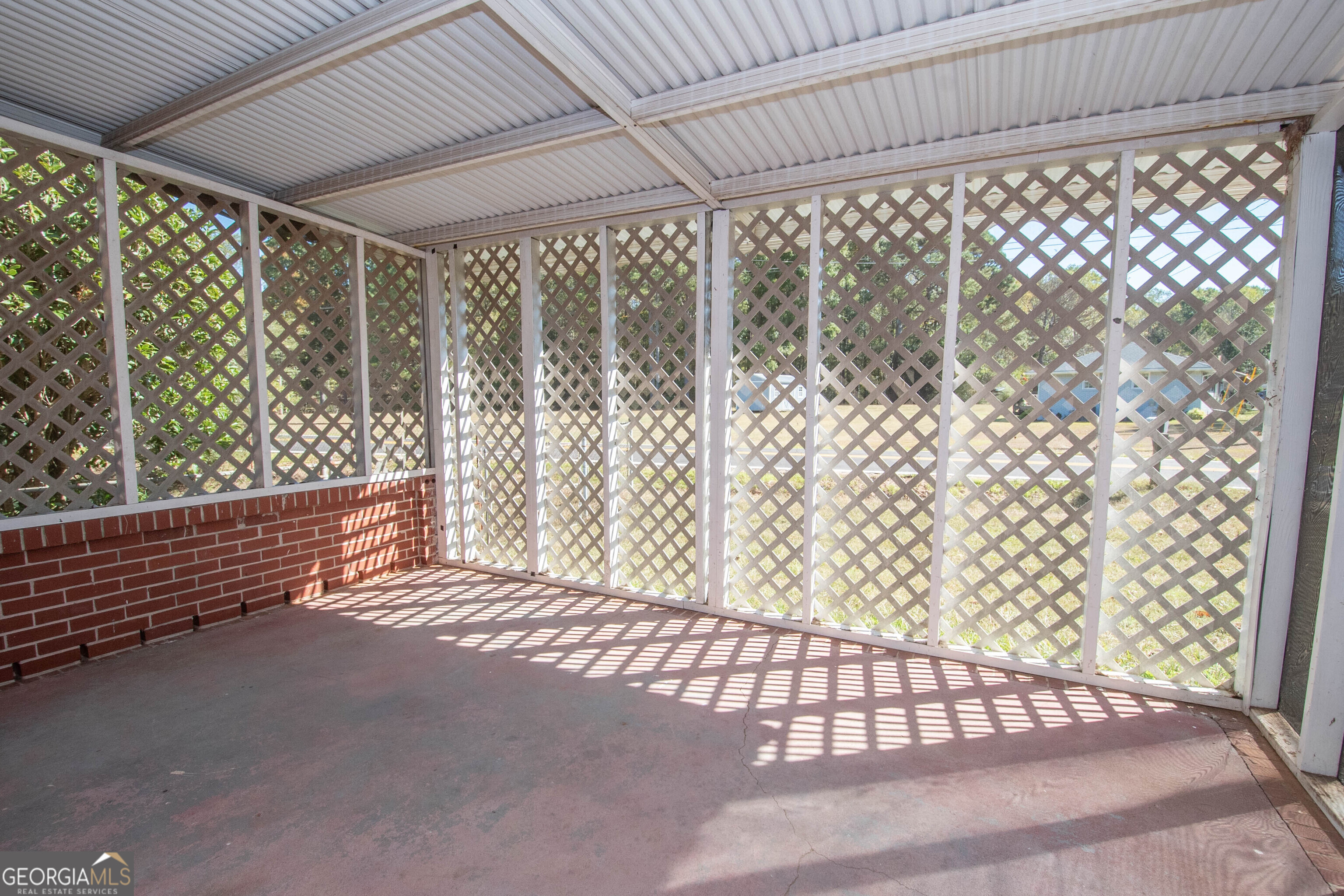 Carrol Manor - Residential