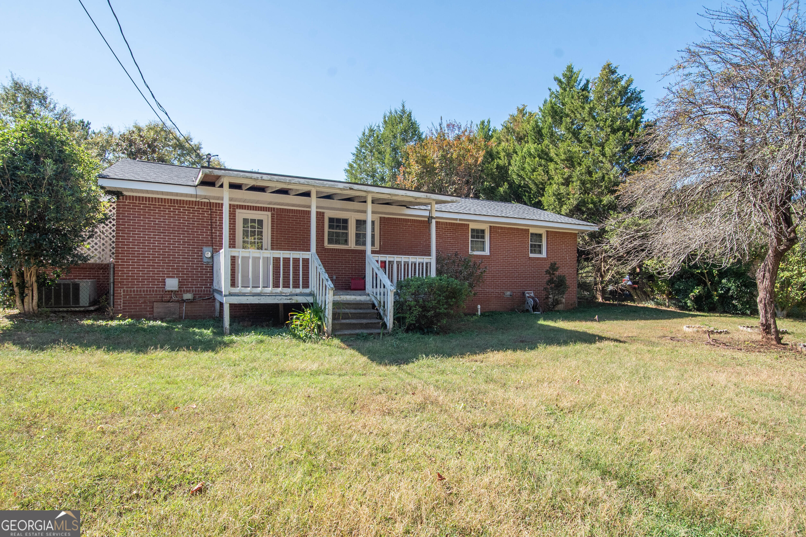 Carrol Manor - Residential