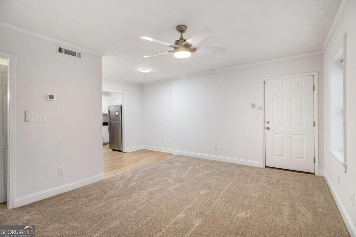 2367 Cascade RD SW 9C
