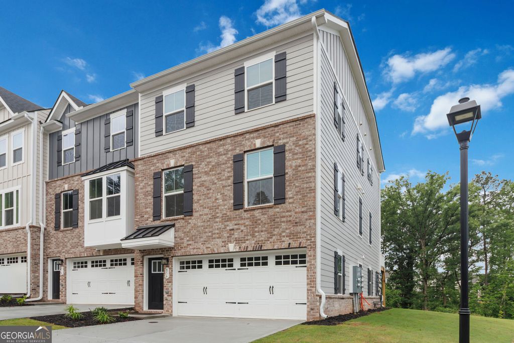 Photo of 856 Woods Chapel Road, Sugar Hill, GA 30518 (MLS # 10776809)