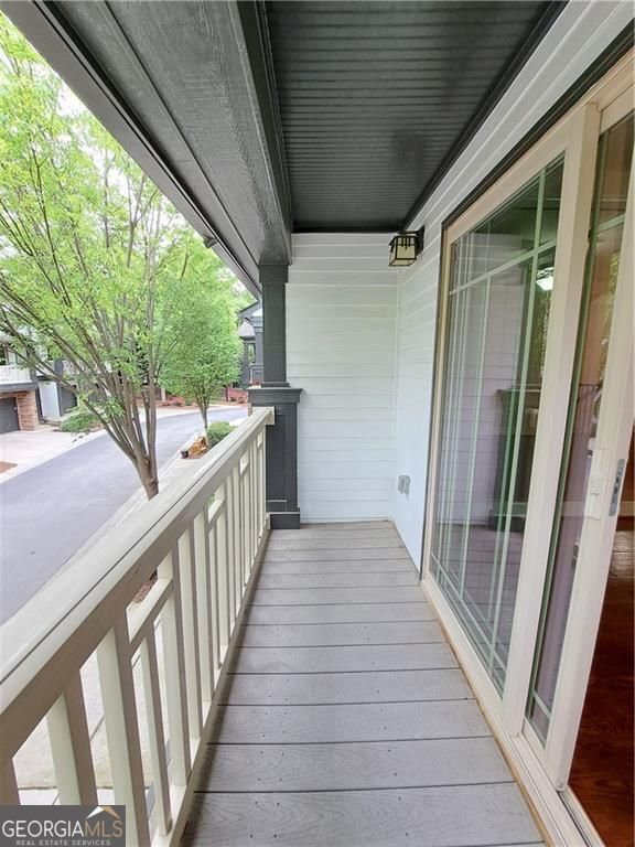 Atlanta, Georgia 30309, United States, 2 Bedrooms Bedrooms, ,3 BathroomsBathrooms,Residential,Active,237762