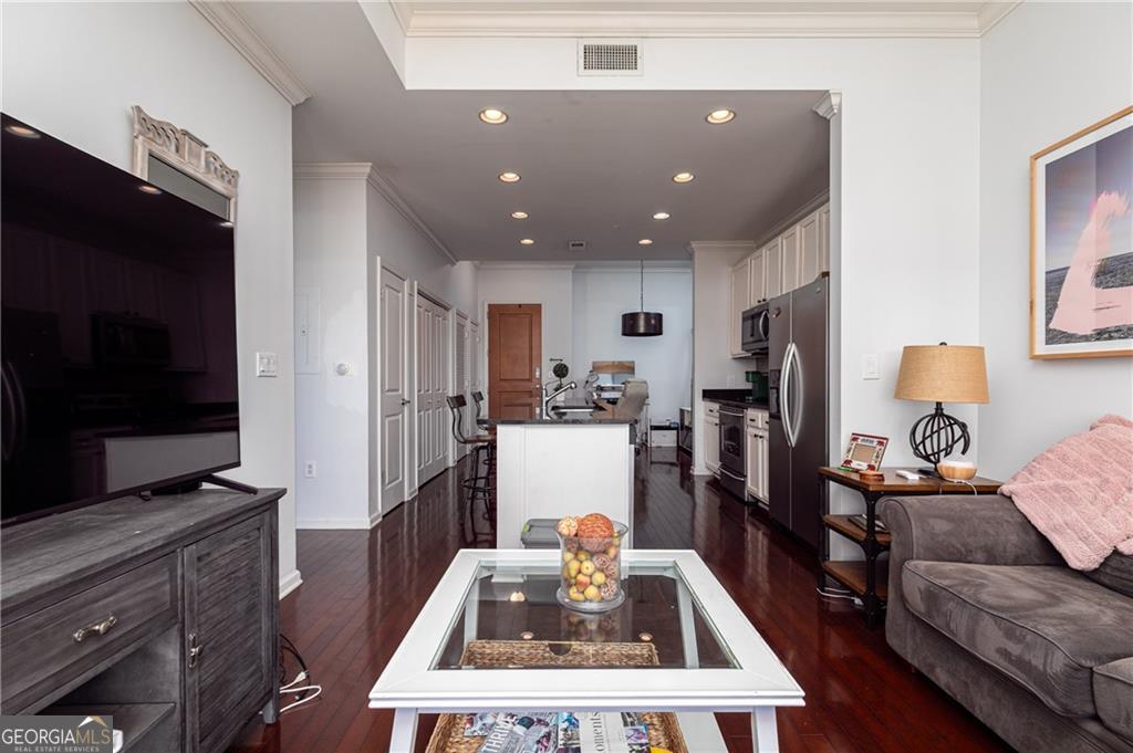 3040 Peachtree RD NW 1509