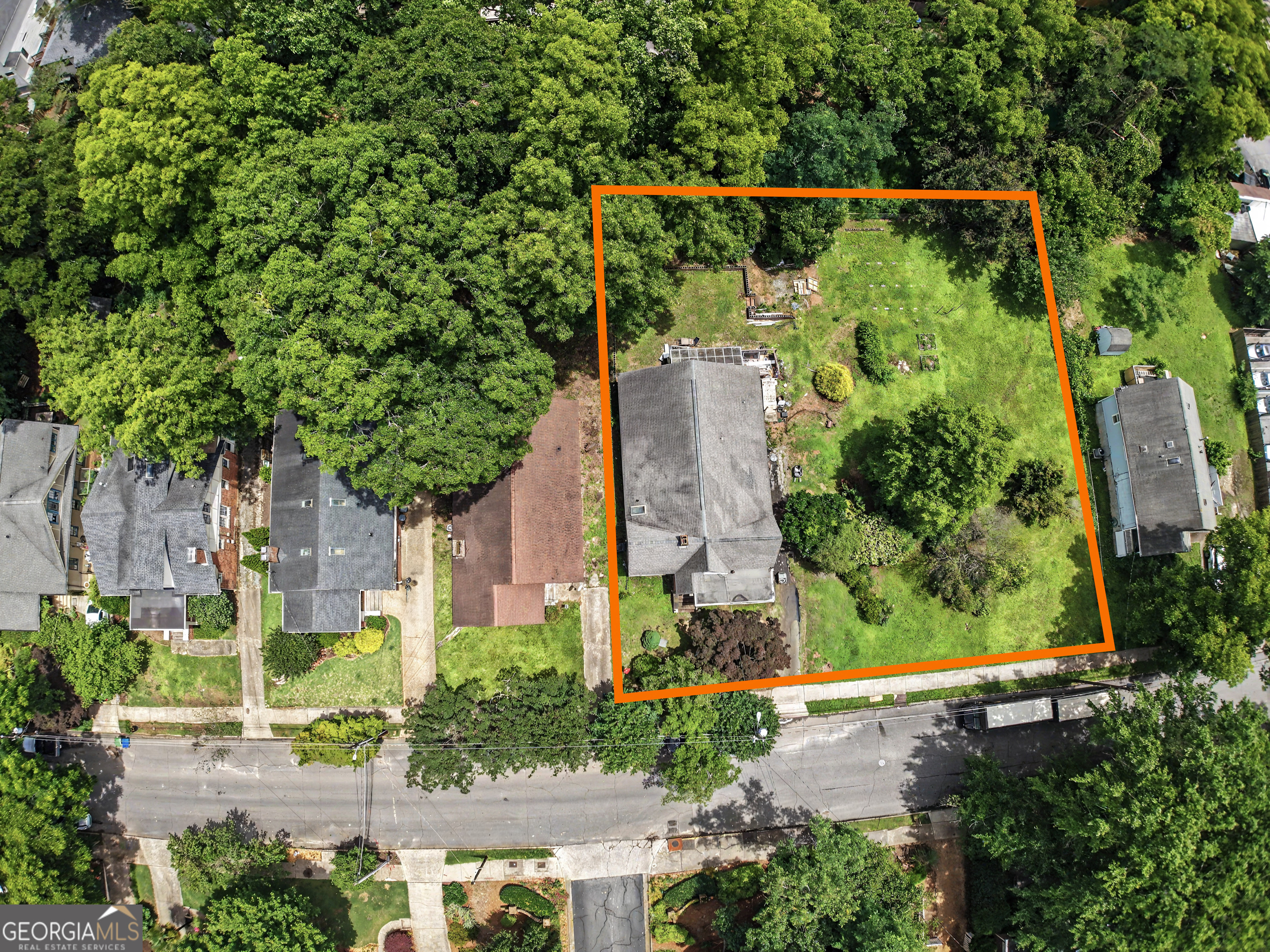 425 Page AVE NE