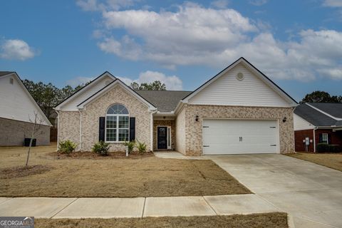 Photo of 853 Crossroads Court, Social Circle, GA 30025 (MLS # 10667222)