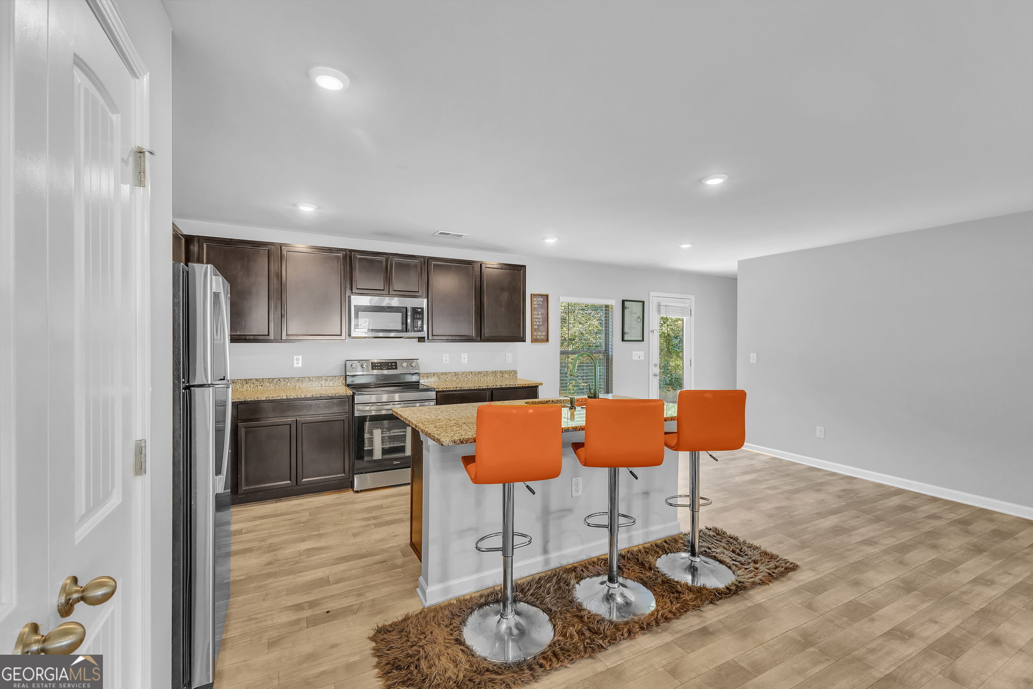 Hampton, Georgia 30228, United States, 4 Bedrooms Bedrooms, ,3 BathroomsBathrooms,Residential,Active,201665