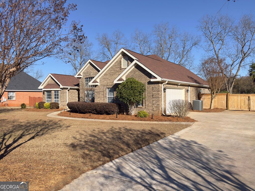 Photo of 124 Audrey Way, Kathleen, GA 31047 (MLS # 10660834)