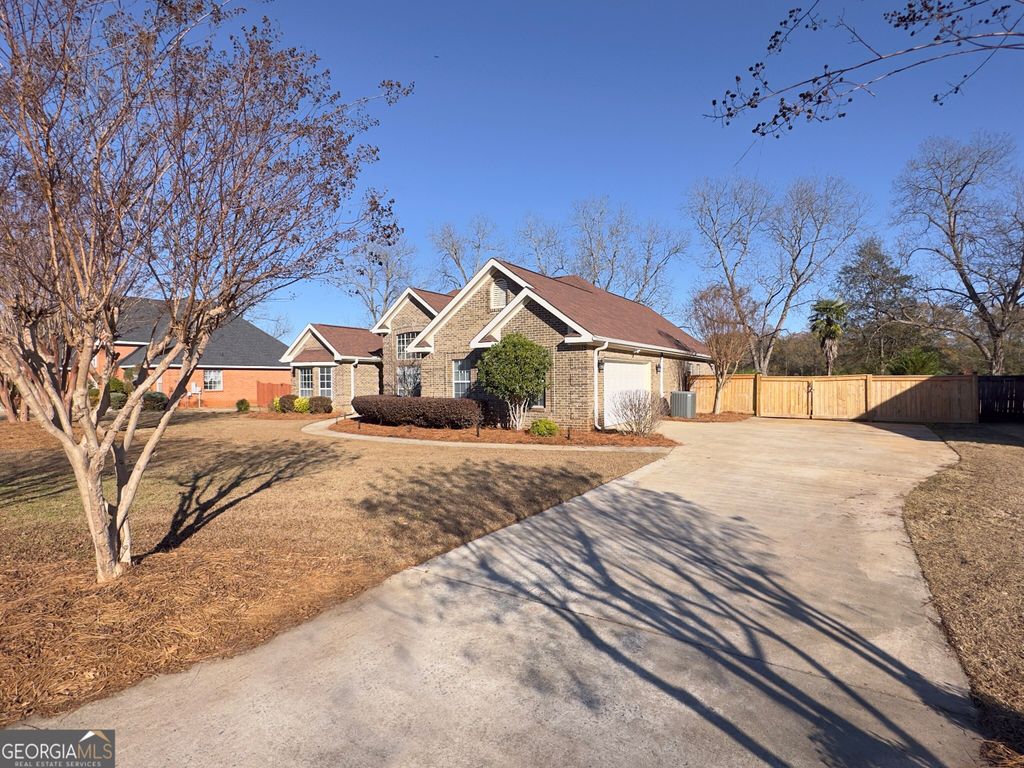 Photo of 124 Audrey Way, Kathleen, GA 31047 (MLS # 10660834)