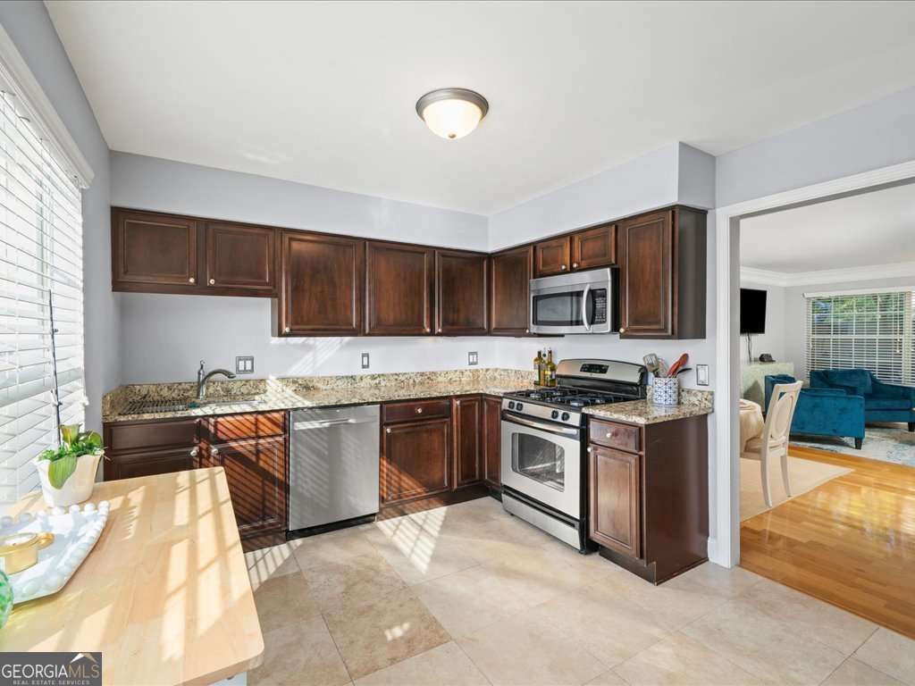 Photo of 6980 Roswell Road #M1, Atlanta, GA 30328 (MLS # 10630320)