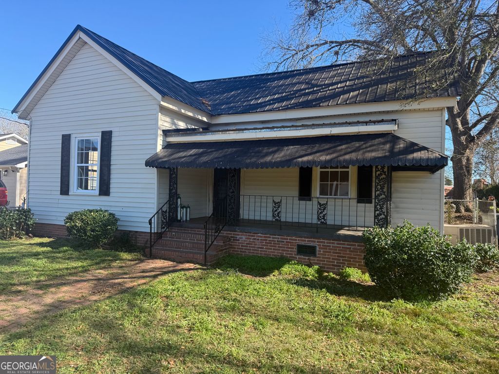 Photo of 412 Barnard Avenue, Lagrange, GA 30241 (MLS # 10671255)