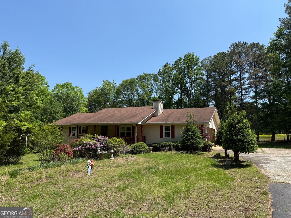 Photo of 7260 Cox Road, Cumming, GA 30028 (MLS # 10657418)
