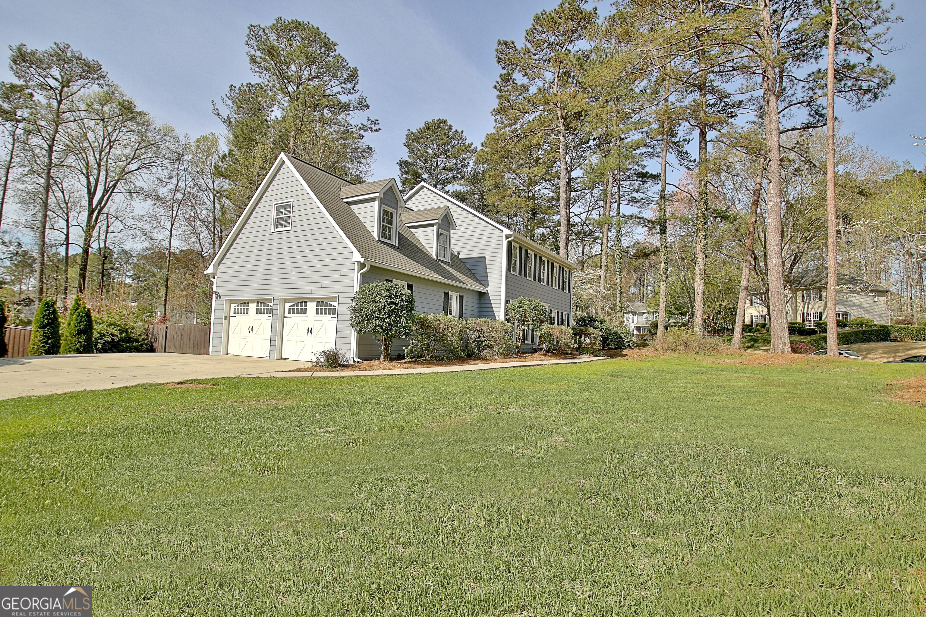 233 Creekstone BND