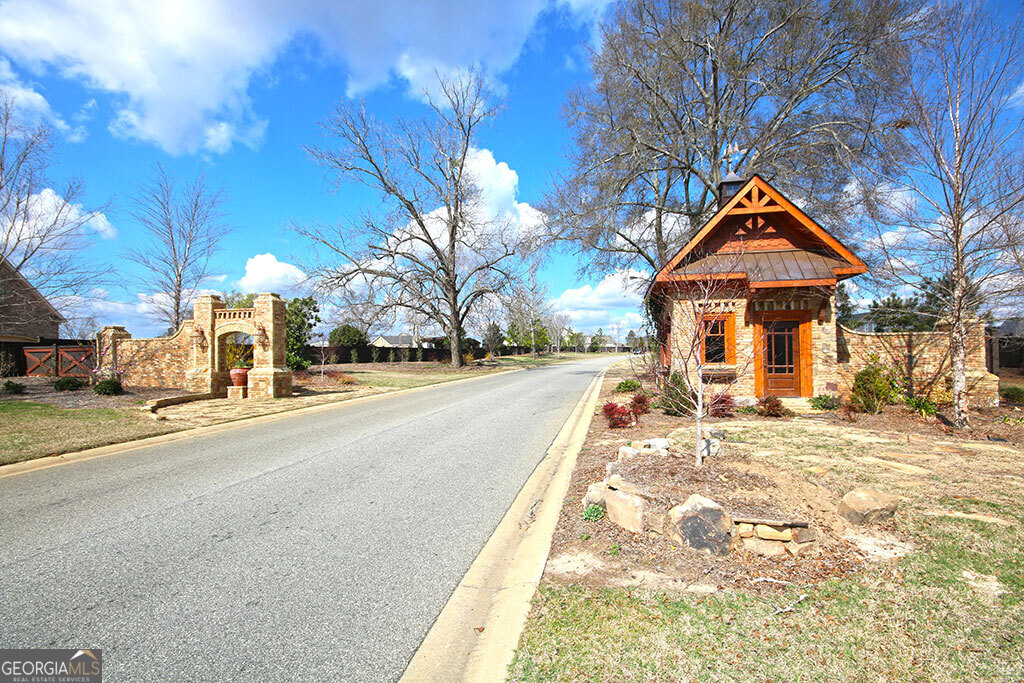 117 Black Birch LN