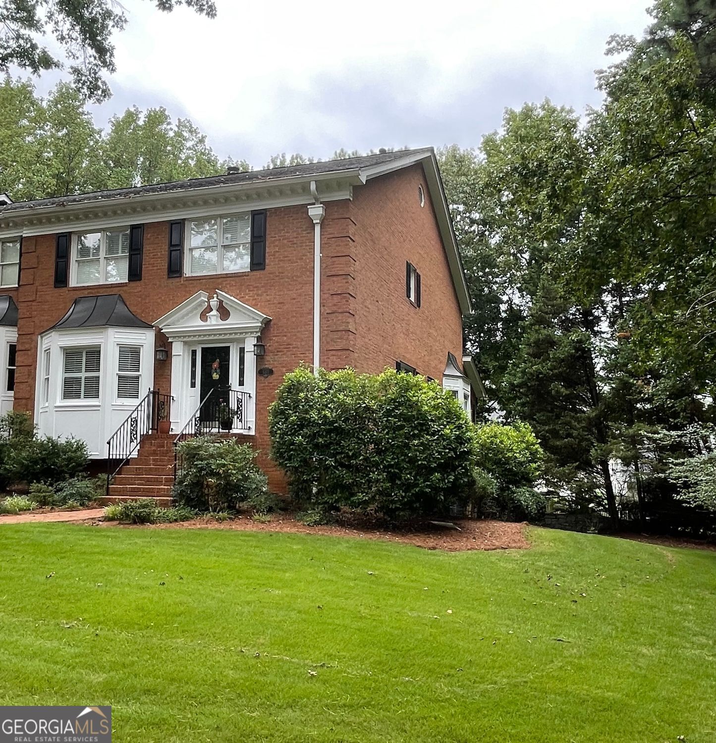 5377 Trentham DR
