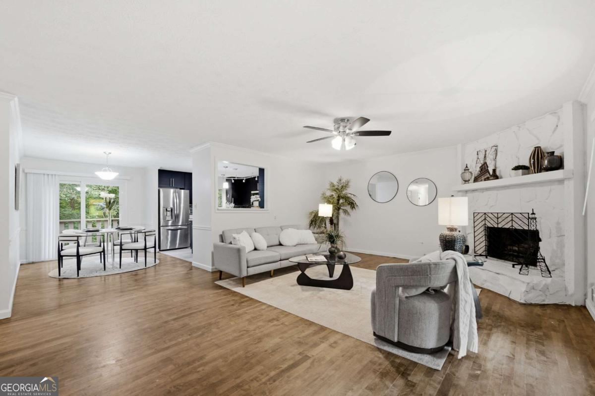 270 Parkmont CT