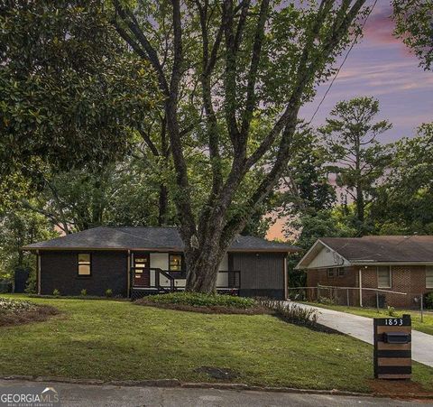 1853 Pinedale PL Decatur GA 30032