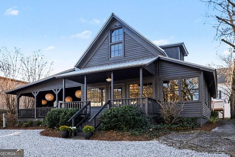 31 Earl ST Clayton GA 30525