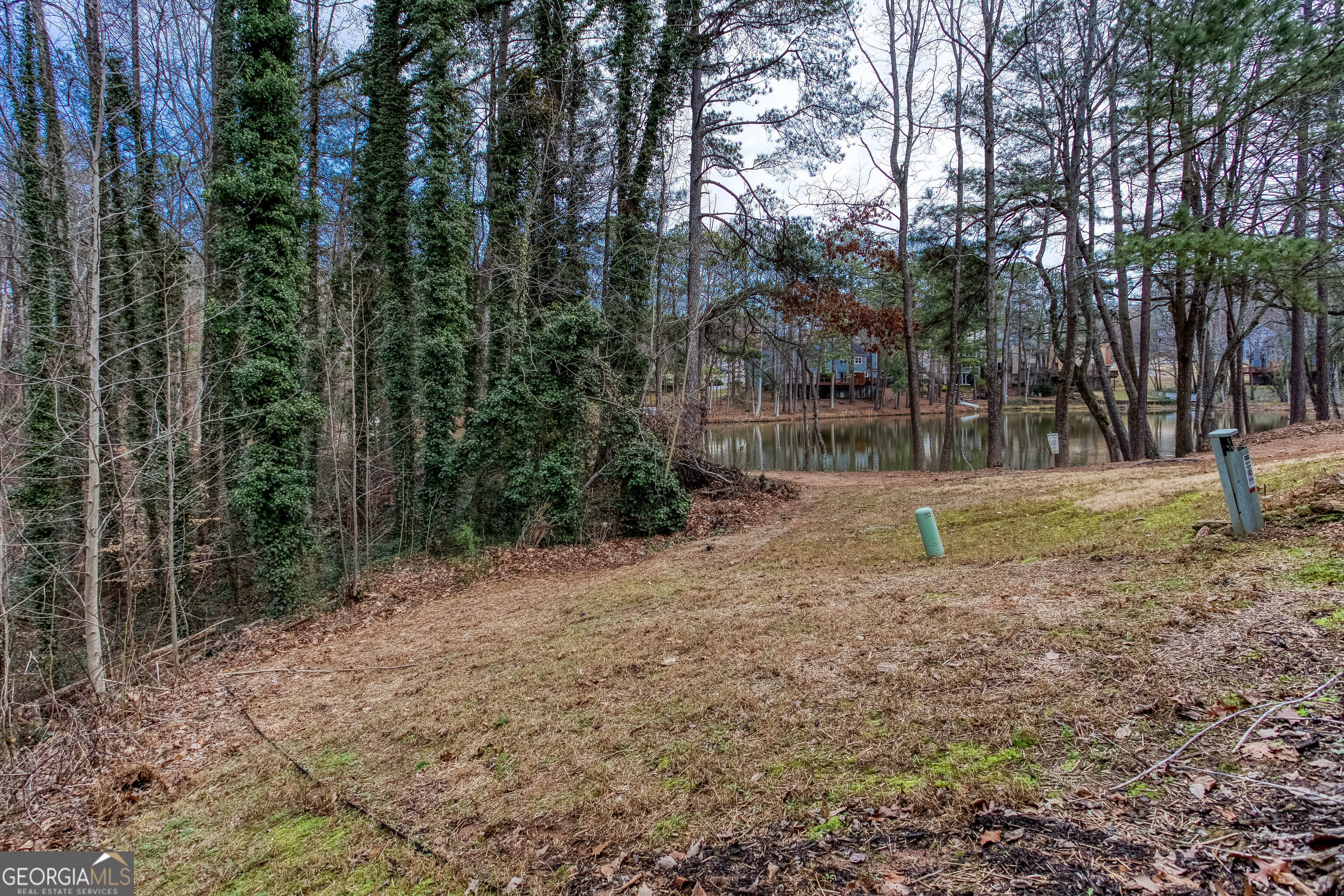 Barnes Mill Lake - Residential