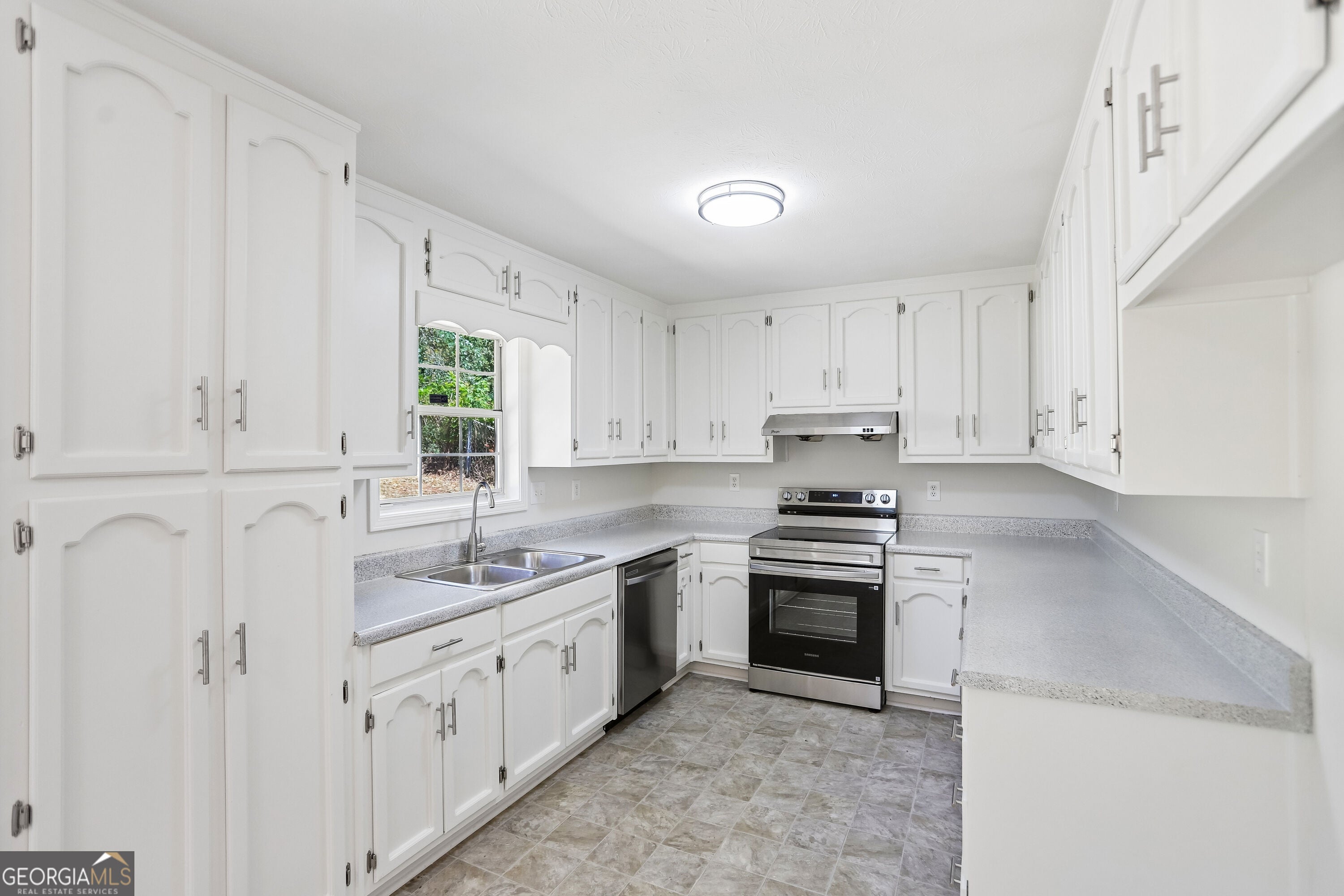 4051 Megan RD