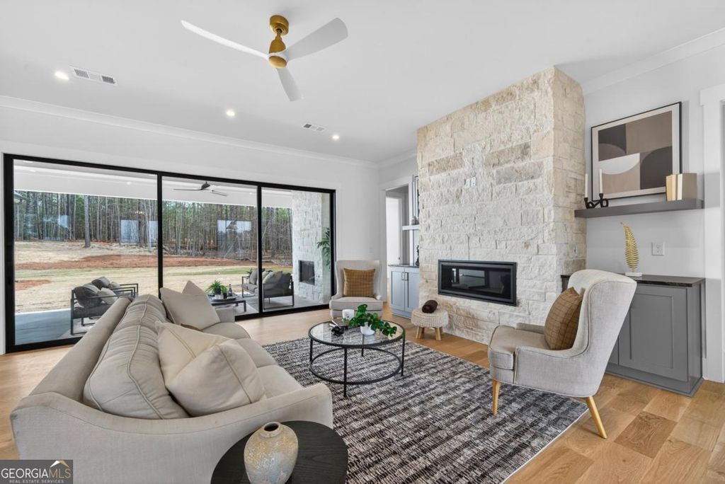 Photo of 2020 Clearwater Drive, White Plains, GA 30678 (MLS # 10696132)