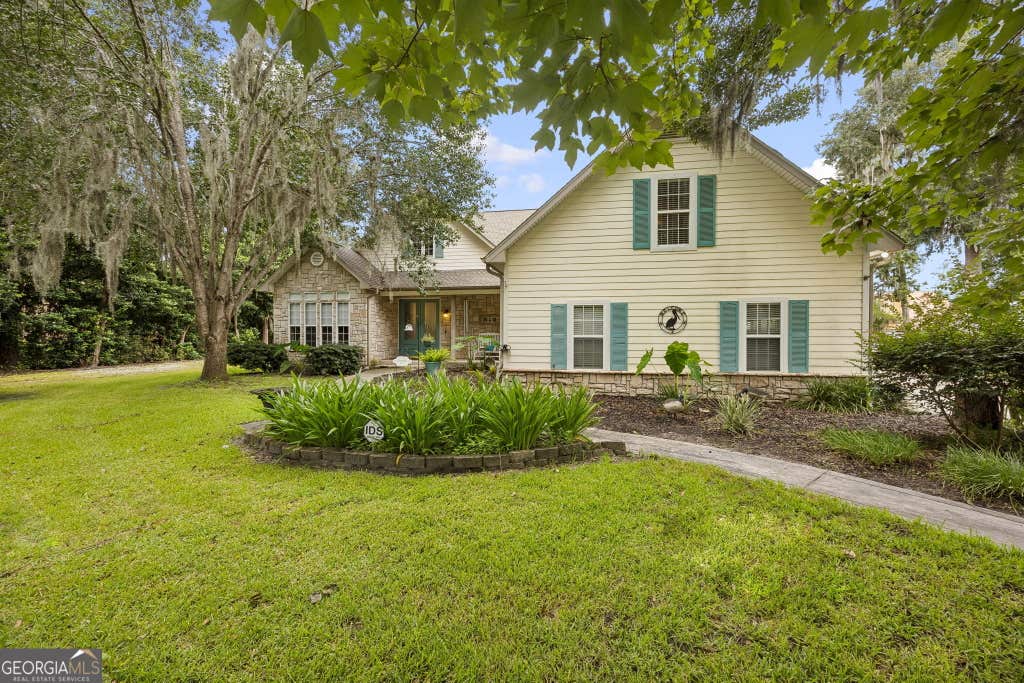 Photo of 819 Baytree Circle, Saint Marys, GA 31558 (MLS # 10819791)