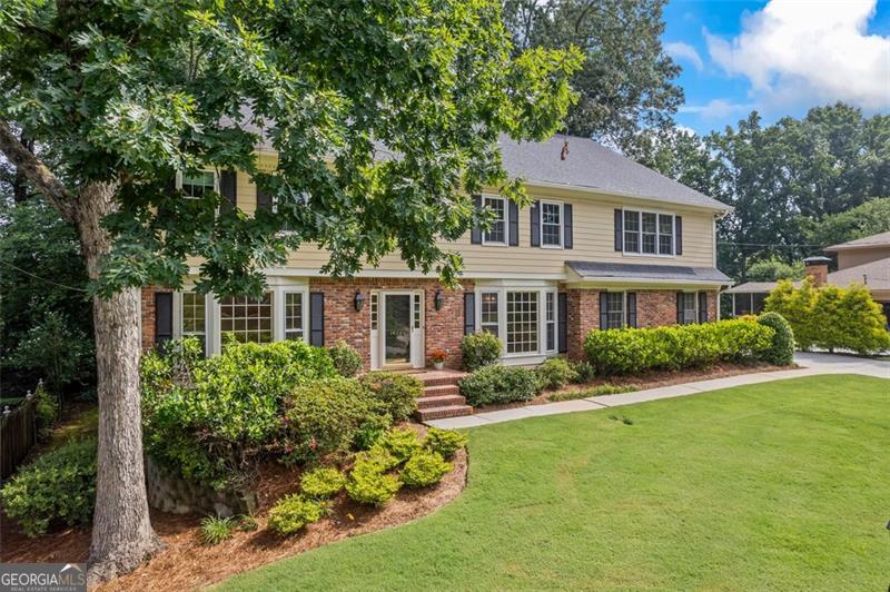 1416 Vernon Ridge Close