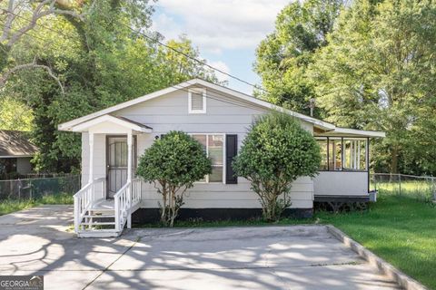 2446 Martin Luther King Jr Boulevard, Gainesville, GA 30501 - MLS#: 10517327