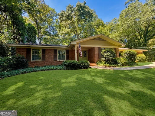 601 Cherokee Road