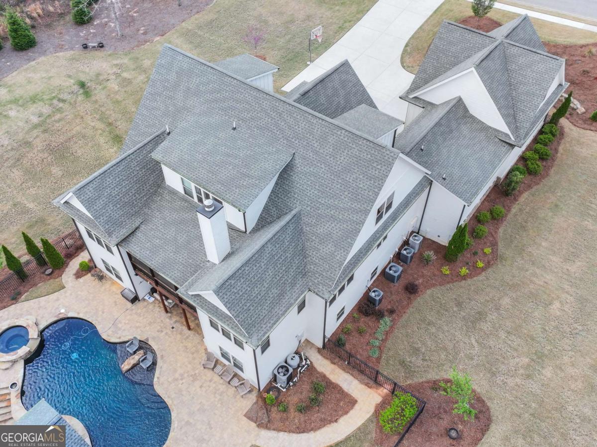 6061 Bluewater BLVD