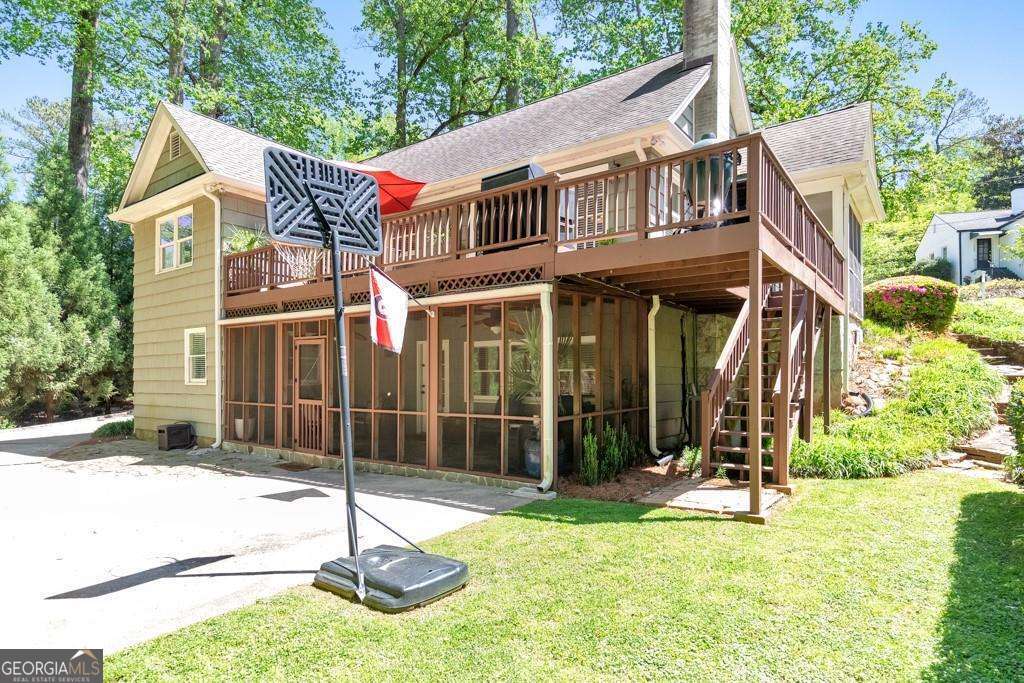 112 Kathryn AVE