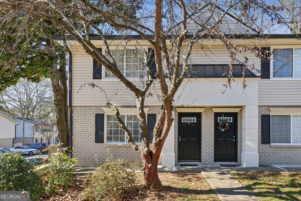 Photo of 6940 Roswell Road #21A, Atlanta, GA 30338 (MLS # 10674508)