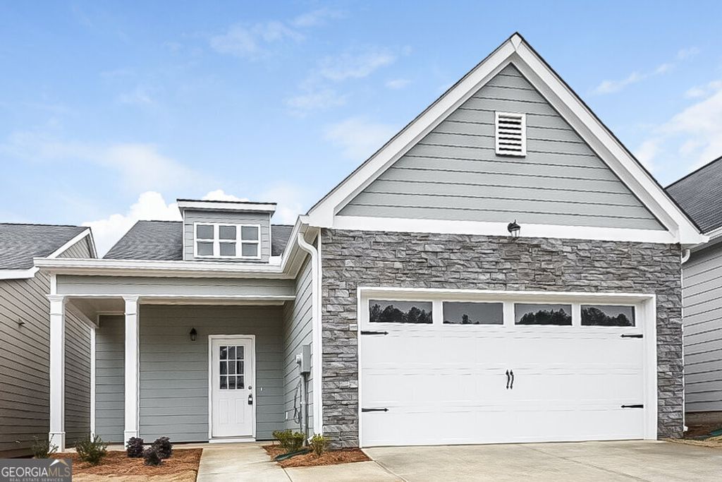 Photo of 19 Celtic Court, Adairsville, GA 30103 (MLS # 10734331)