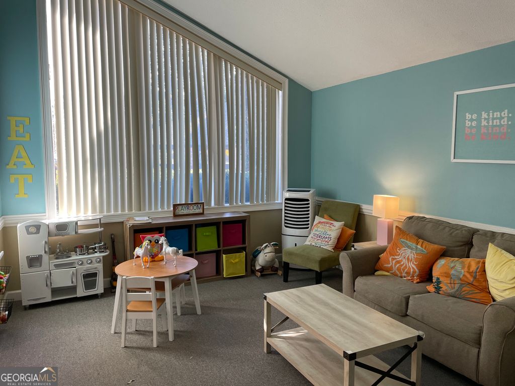 Photo of 3215 Shrine Road, Brunswick, GA 31520 (MLS # 10687043)