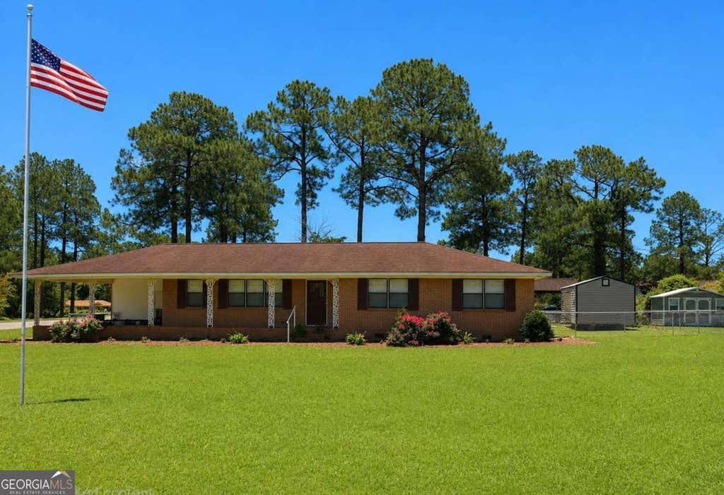 Photo of 146 Lincoln Avenue, Fitzgerald, GA 31750 (MLS # 10787156)
