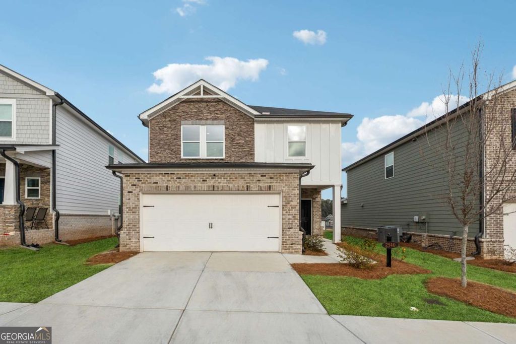 Photo of 2540 Canning view Avenue, Lawrenceville, GA 30044 (MLS # 10625083)