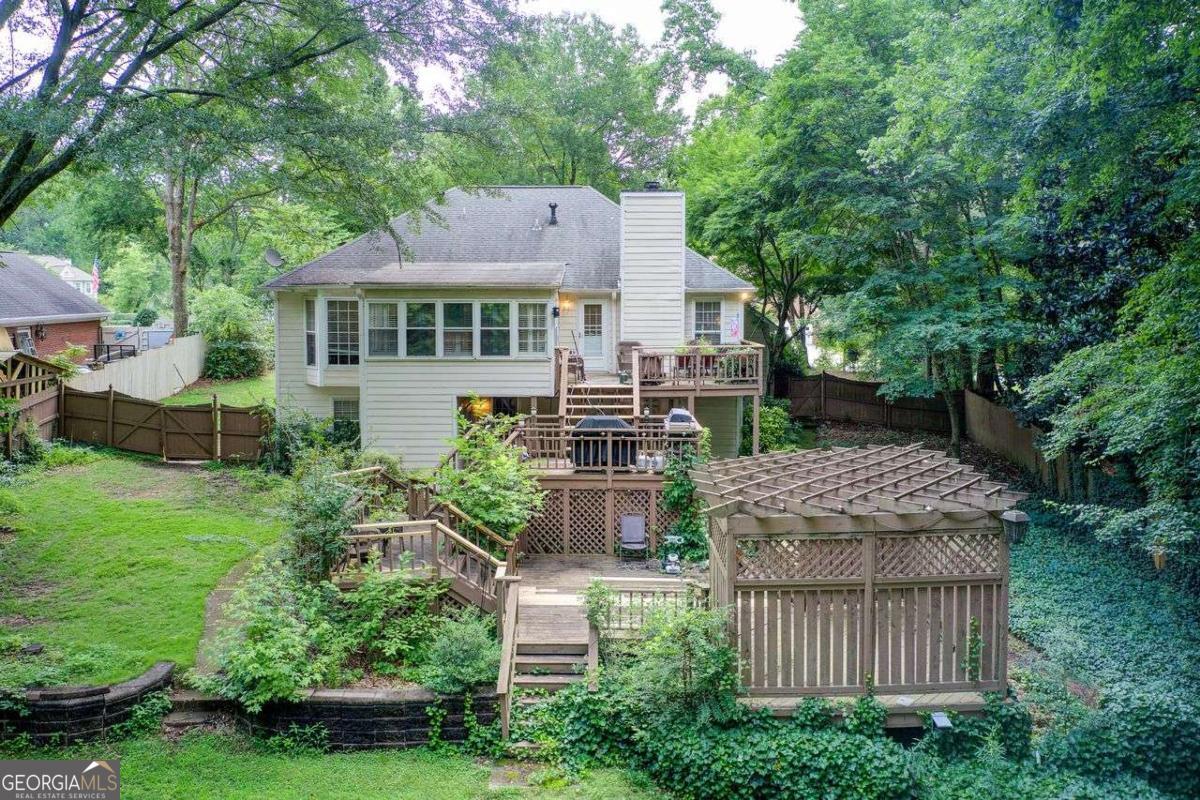 Lees Crossing - Residential