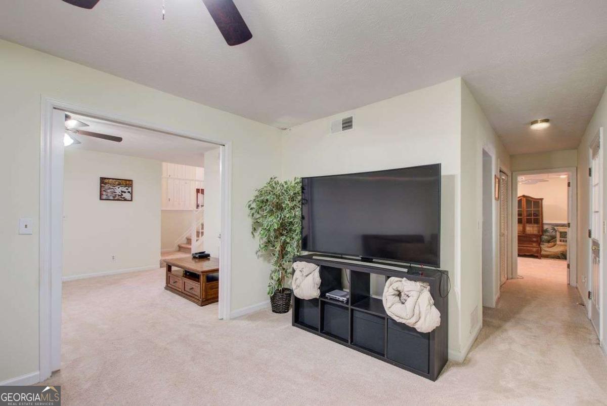 Lees Crossing - Residential