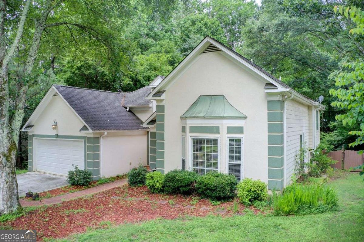 Lees Crossing - Residential