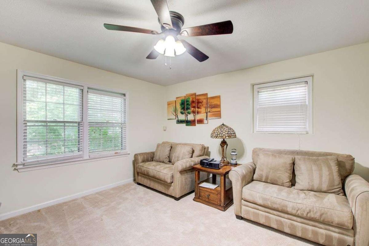 Lees Crossing - Residential