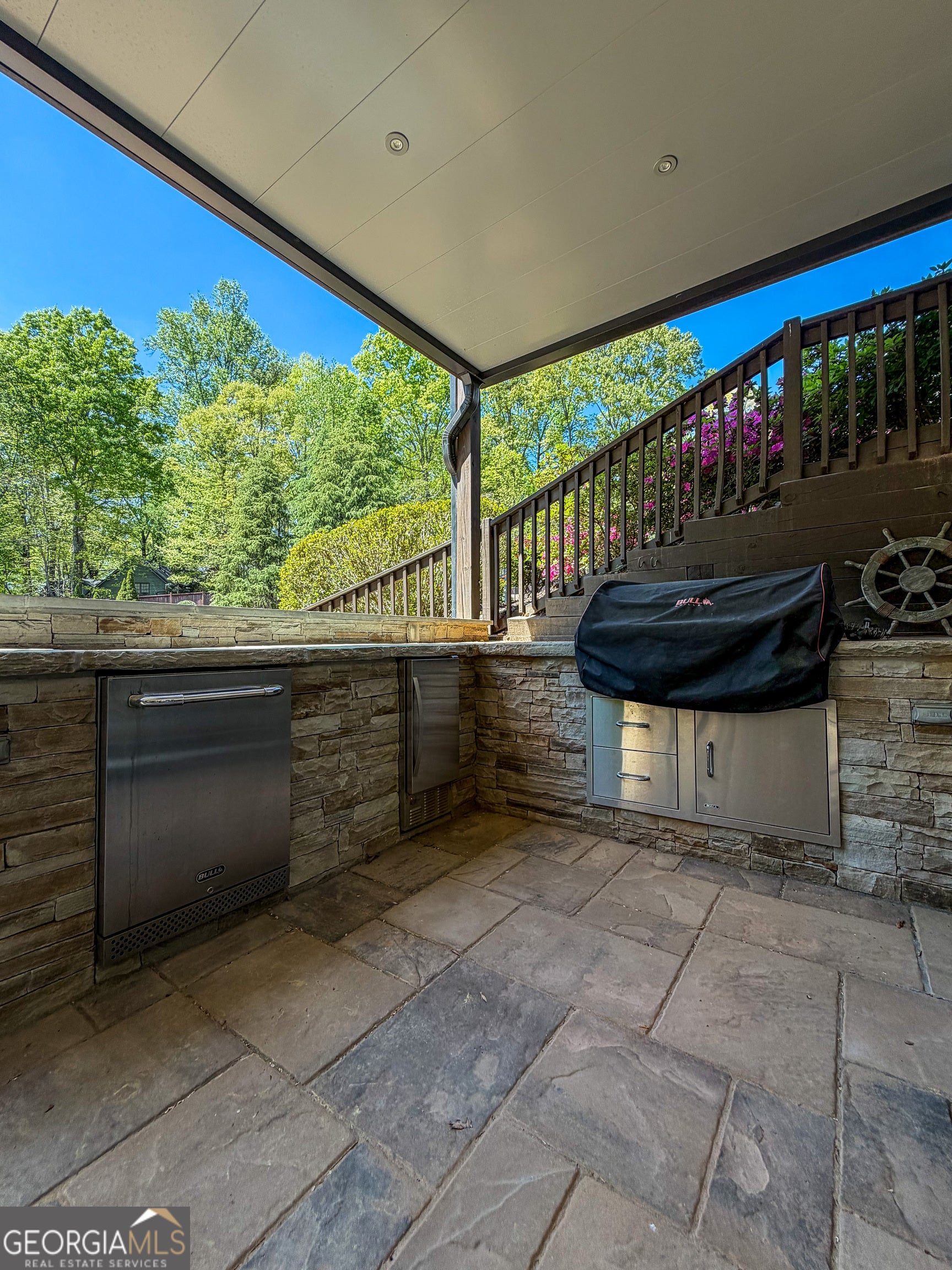 310 Flatstone Way, Marietta, GA, 30064, USA, 6 Bedrooms Bedrooms, ,6 BathroomsBathrooms,Residential,Active,310 Flatstone Way,10718274