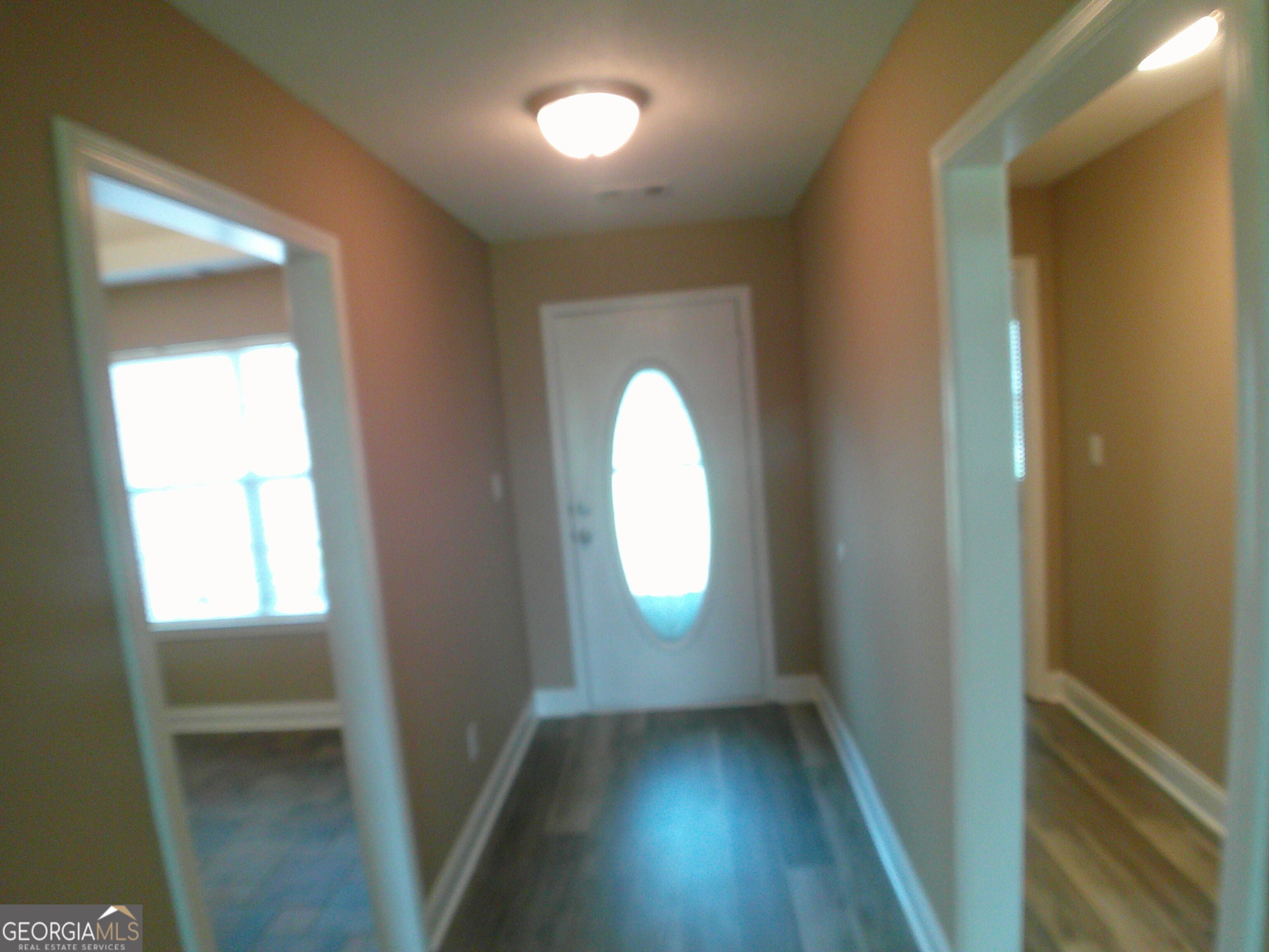 709 Sark DR