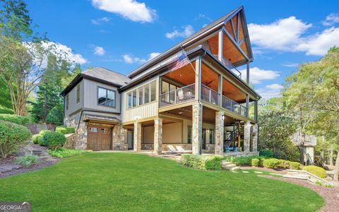 A home in Toccoa