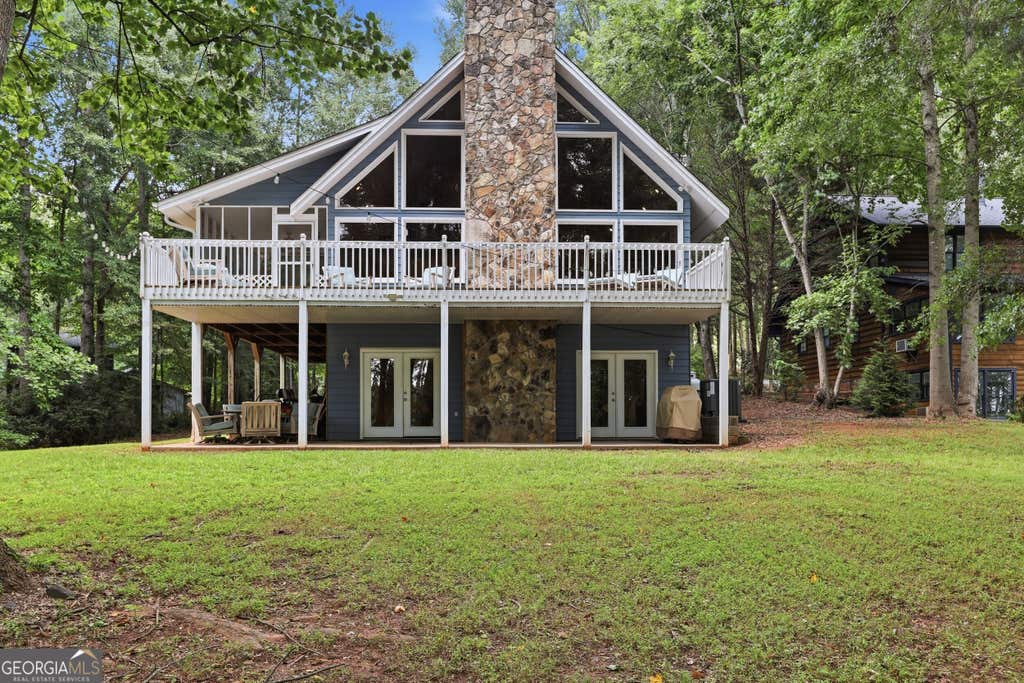 Photo of 675 Currahee Ridge Road, Toccoa, GA 30577 (MLS # 10826208)