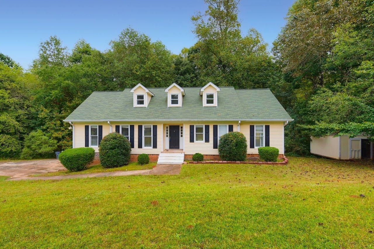 Click the Virtual Tour link to view the 3D Tour. Move in ready Cape Cod style home situated on beautiful lot. 5BR/3.5BA. Eat in kitchen with white cabinets, stainless appliances , tile floors and granite counter tops. Separate formal DR. Large family room with a stone fireplace. Oversized master suite and secondary bedrooms. Finished basement perfect for entertaining or an in-law or teen suite. Spacious sunroom with tons of windows overlooks the private, fenced in backyard!!! Clean and move in ready, this residence checks all the boxes. New Carpet and Paint!