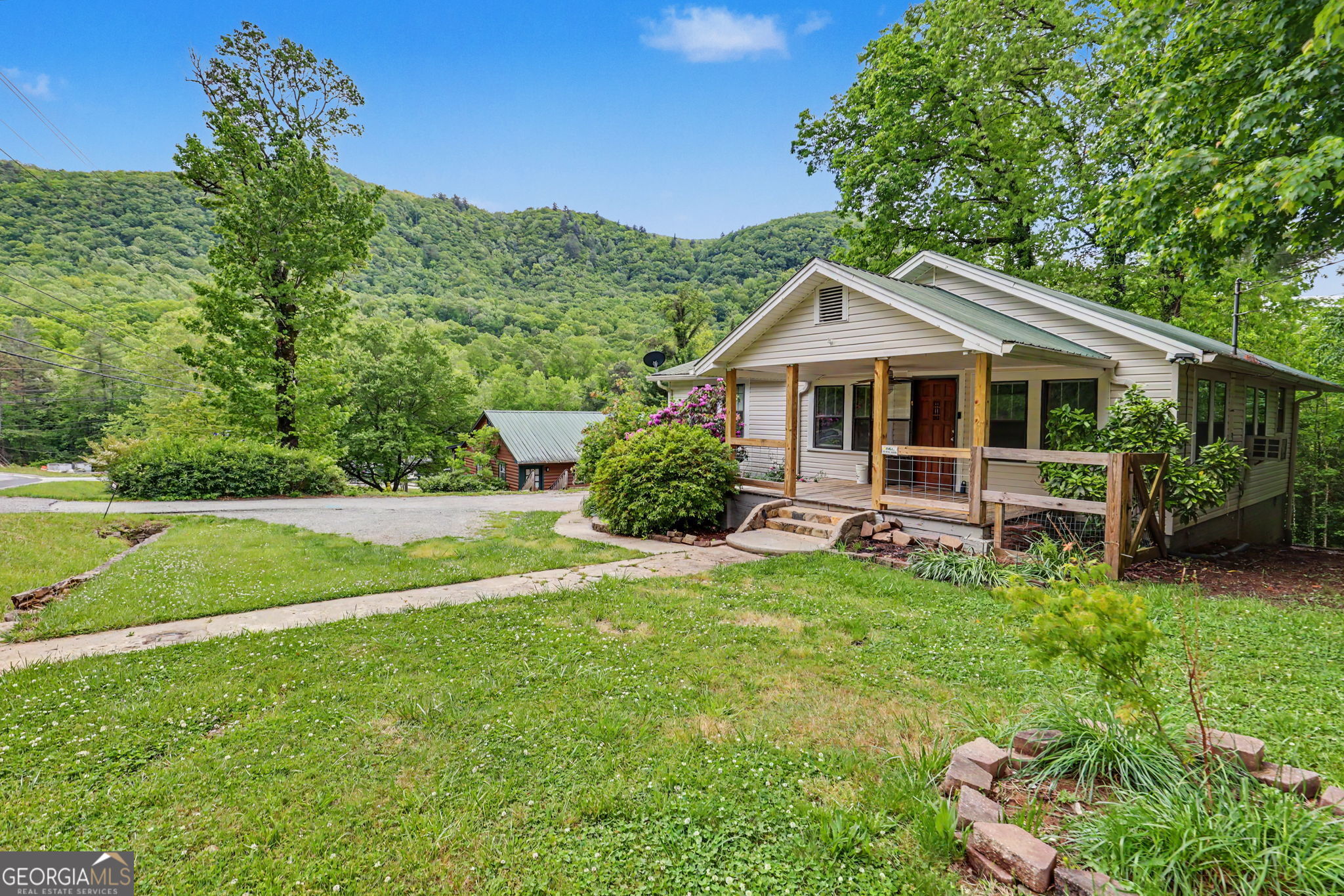 7219 Highway 76 W