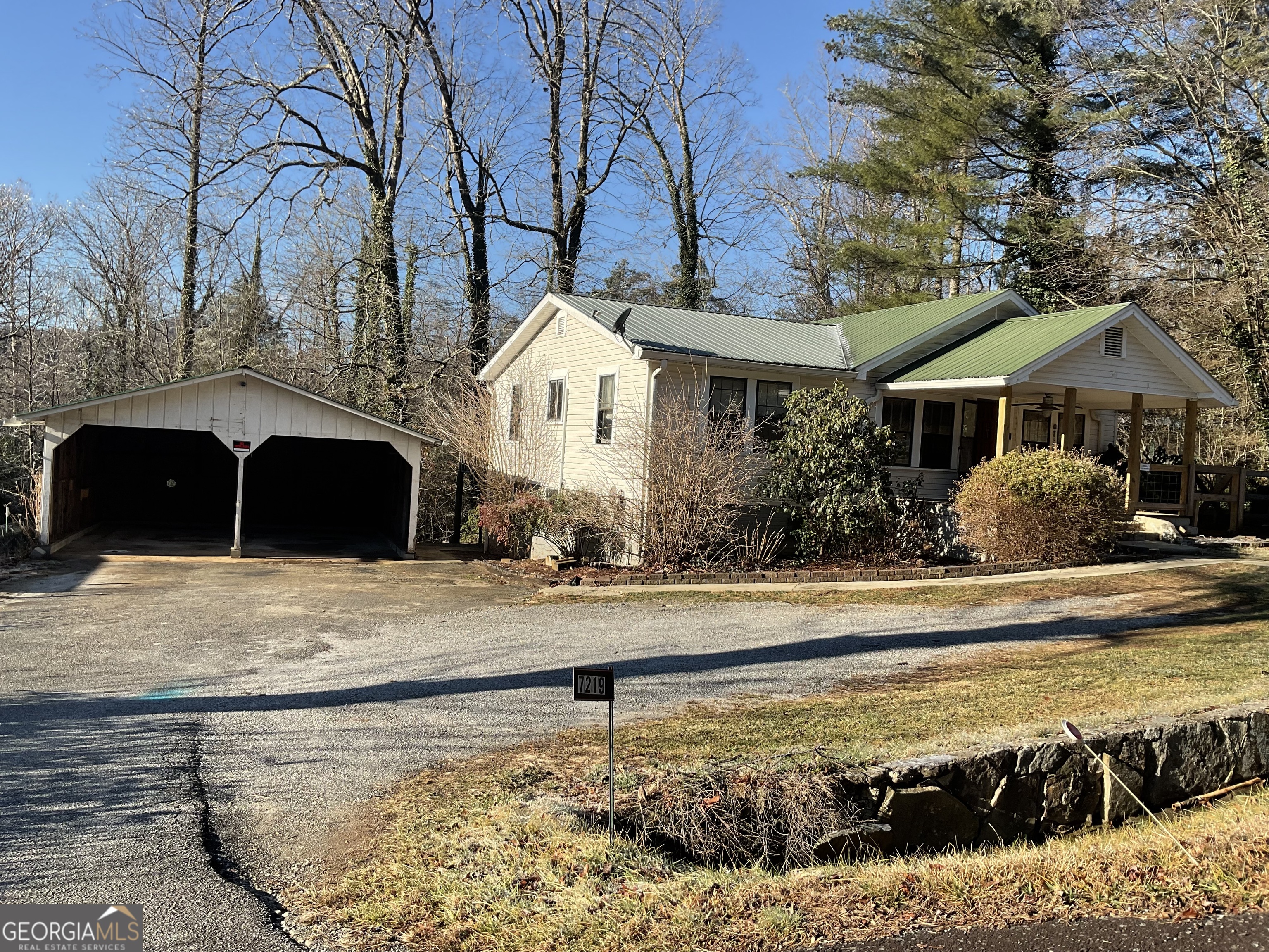7219 Highway 76 W