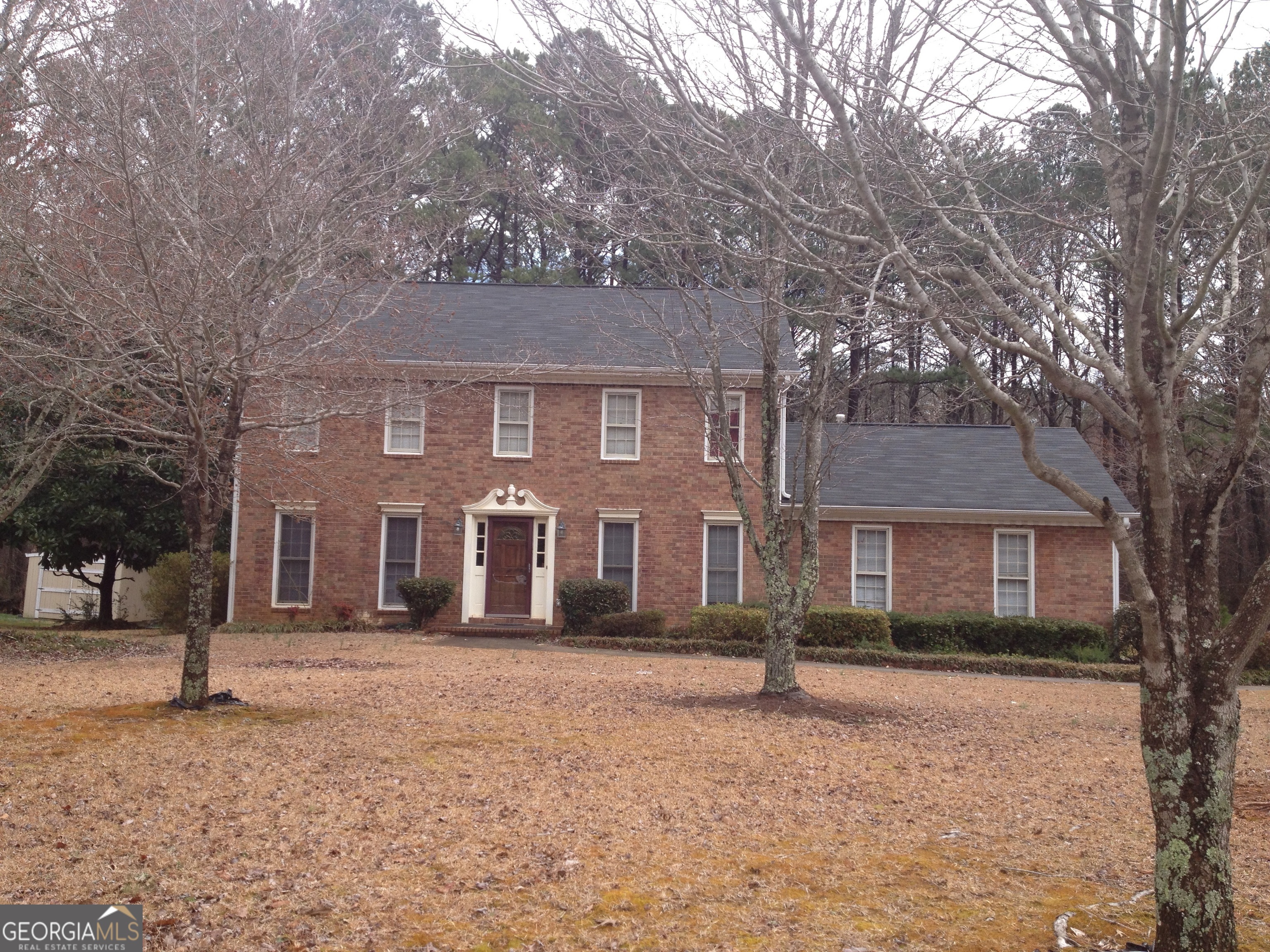 4-sided brick, 4BR, 2.5BA home on 5-acre lot. Spacious primary suite. Back deck with enclosed sunroom with AC unit. Located on the north side of Fayette county off W. Fayetteville RD. AVAILABLE NOW!